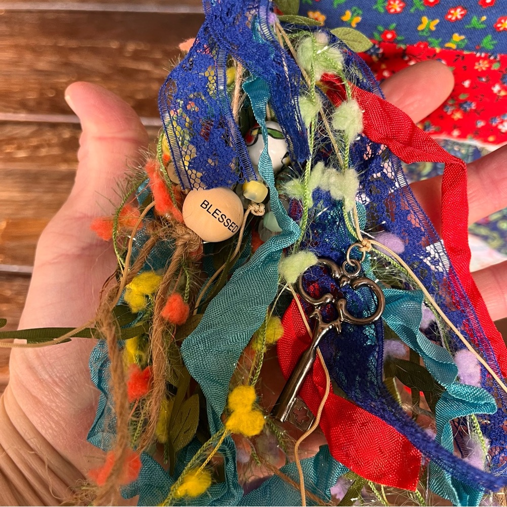 Junk Journal Vintage Cottagecore Country Granny Floral Flowers Decorated 3 Sig - Picture 6 of 16